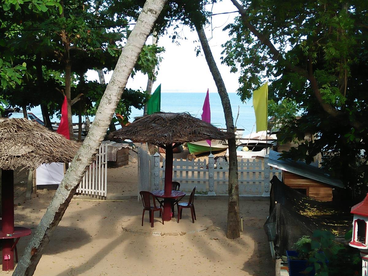Parei Beach Inn Tangalle Exterior photo