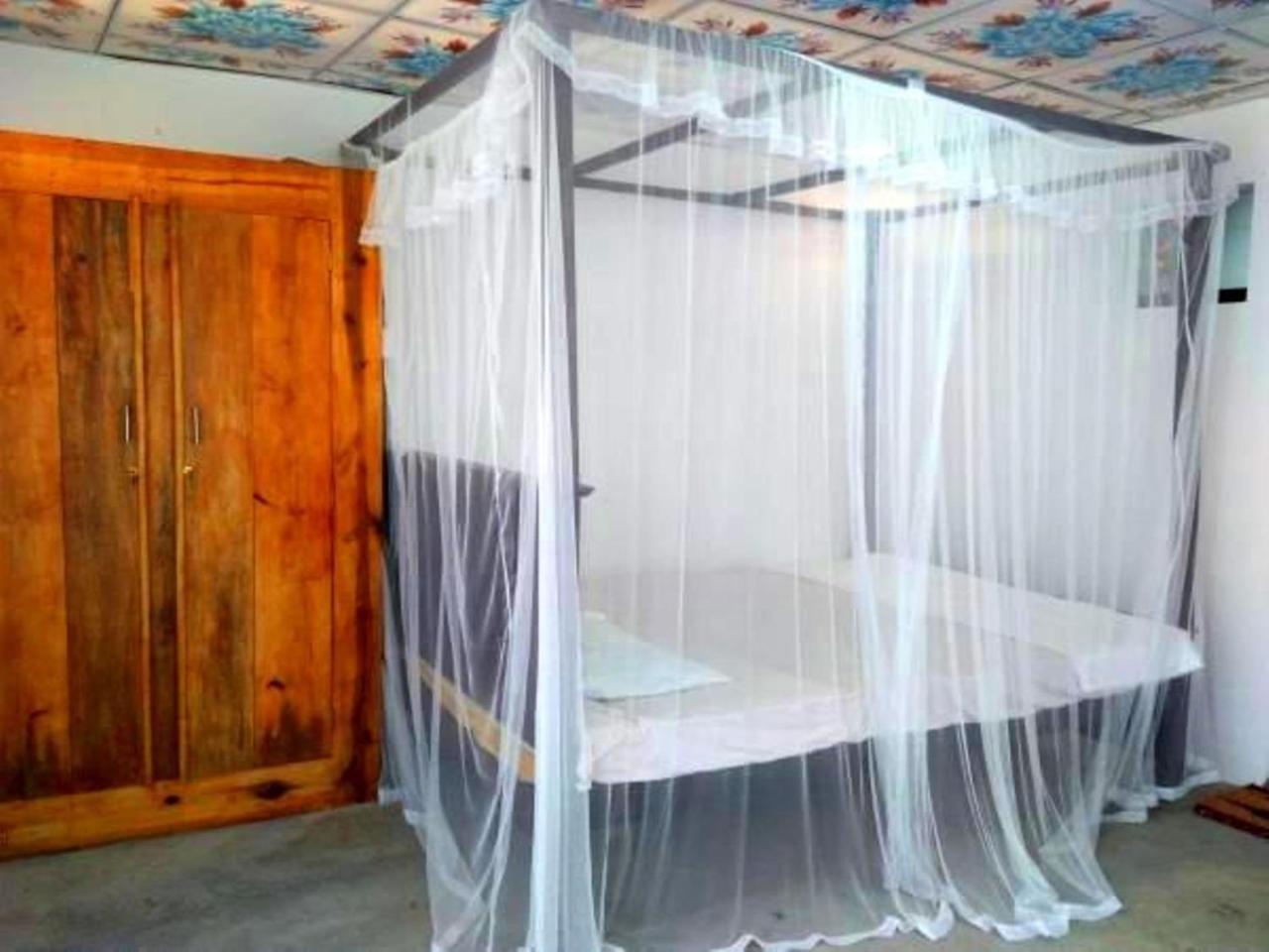 Parei Beach Inn Tangalle Exterior photo